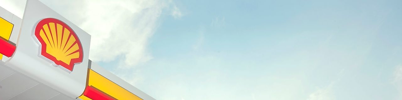 The Shell pecten on a retail service station