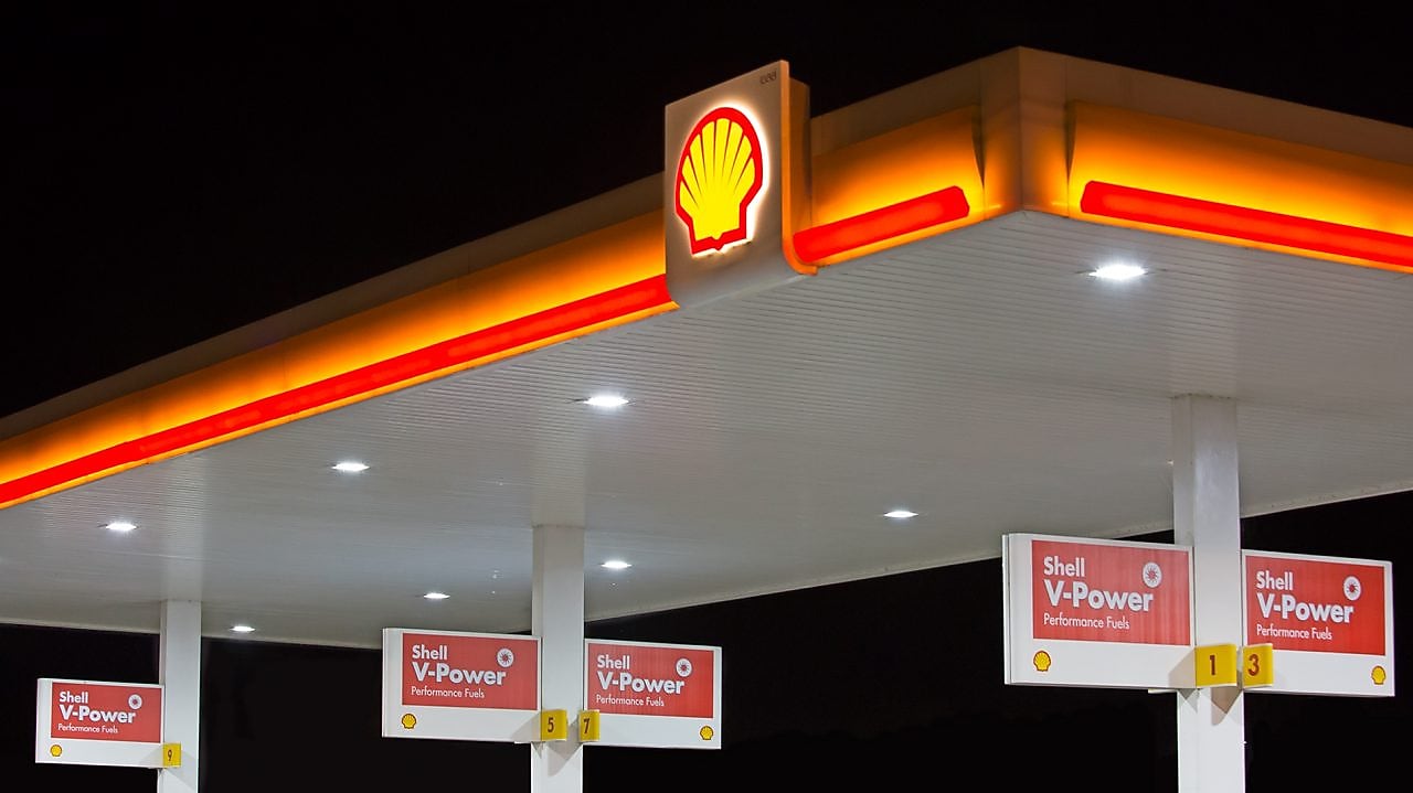 Shell forecourt pecten night